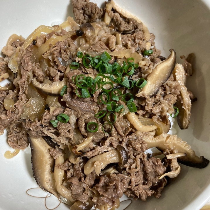 めんつゆで簡単牛丼 レシピ 作り方 By Tarotarotaro 楽天レシピ めんつゆで簡単牛丼 レシピ 作り方 By Tarotarotaro 楽天レシピ